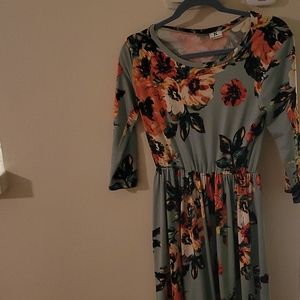 JessaKae Maxi Dress w pockets